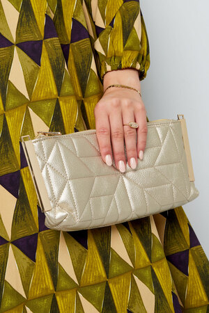 Stitched clutch with gold hardware - gold h5 Picture4